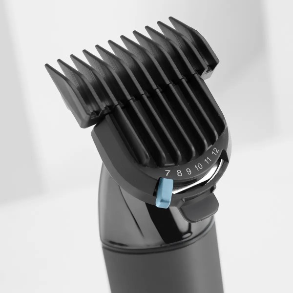 Фото - Триммер для усов и бороды Babyliss BBS00540